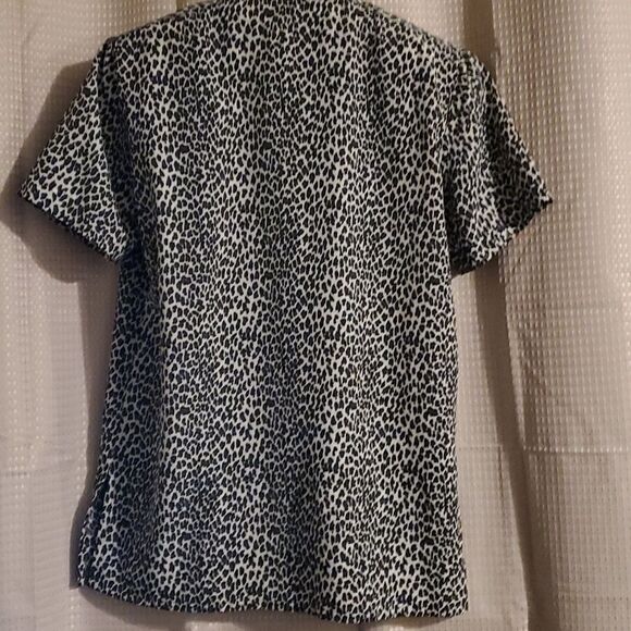 VINTAGE JORDON WOMAN ANIMAL PRINT TOP USE M - Picture 6 of 7